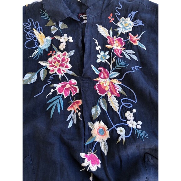 JOHNNY WAS Floral Embroidered Navy Tunic Shirt Top Boho Chic Size Large - Picture 11 of 12
